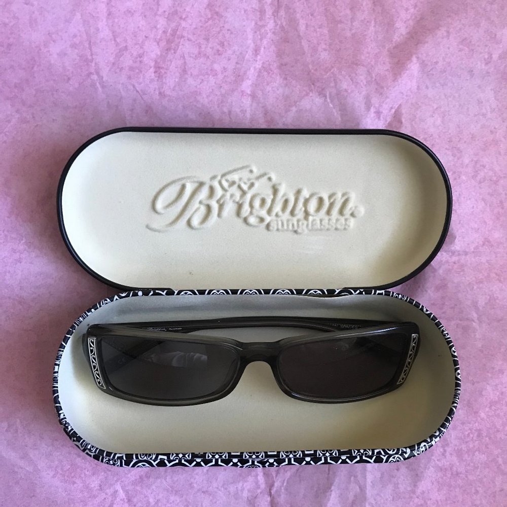 Brighton Women's Gray Wide Open Spaces Sunglasses.